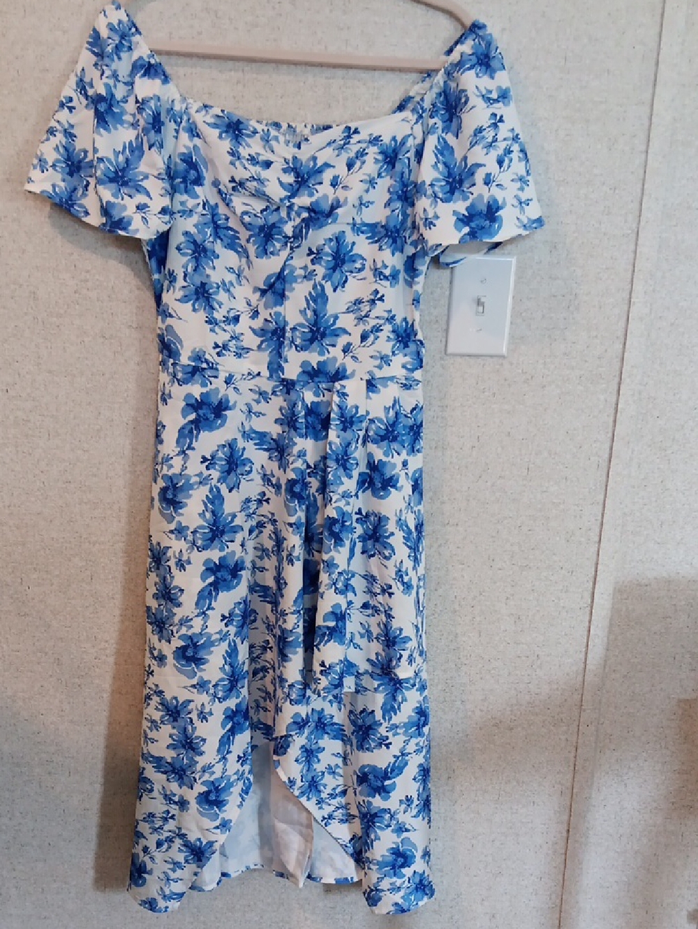 Bridesmay -Blue & White Floral Off-Shoulder Midi Dress with Ruffle Size L